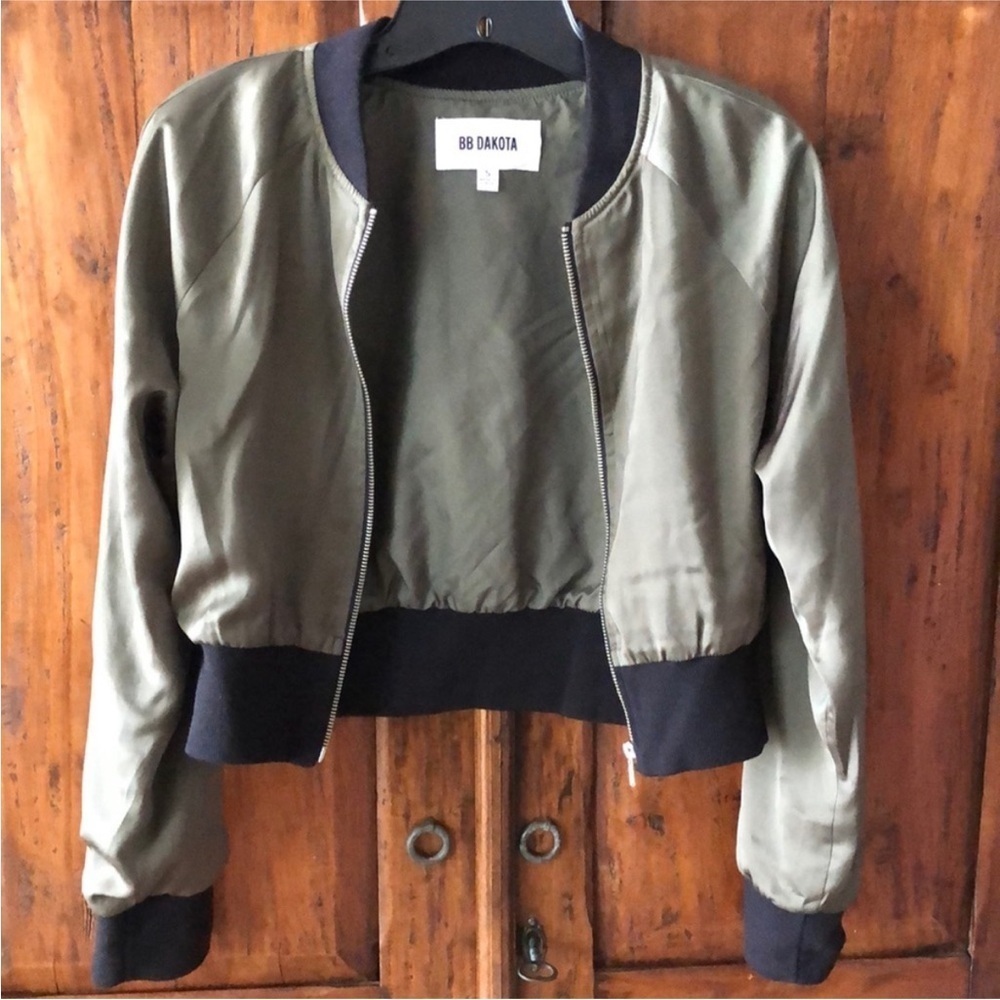 BB Dakota bomber jacket in olive green , small